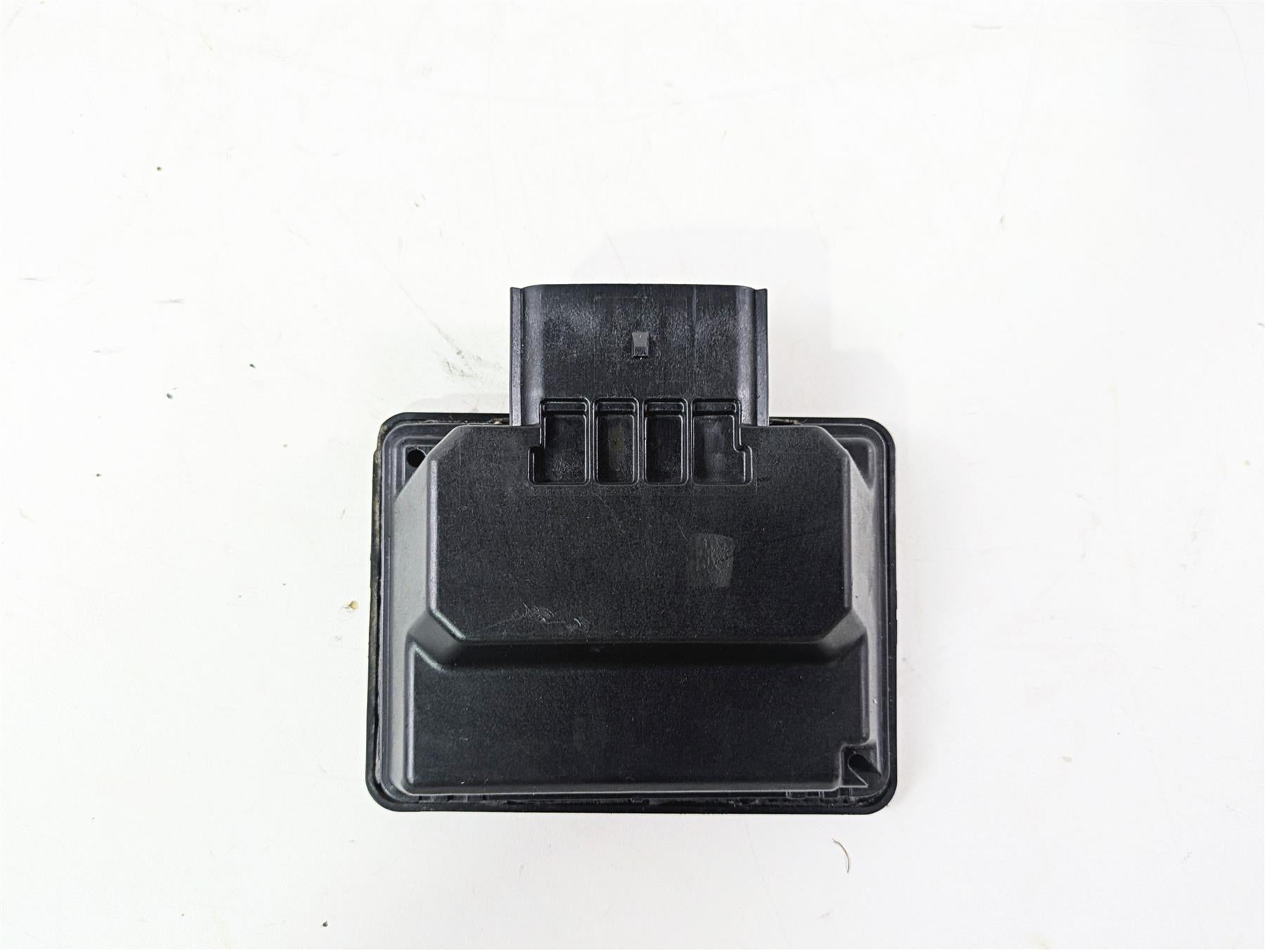2014 Harley FLS Softail Slim Abs Brake Pump Control Module Box 40662-11A {{ shop.shopifyCountryName }} - Mototech271