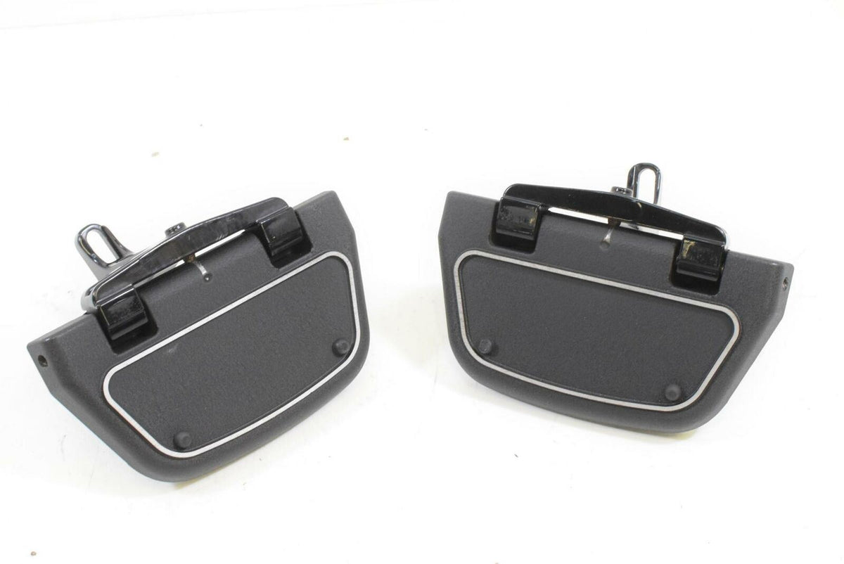 2014 Harley Touring FLHTCU Electra Glide Rear Floorboard Floor Board Set 52719-1 {{ shop.shopifyCountryName }} - Mototech271