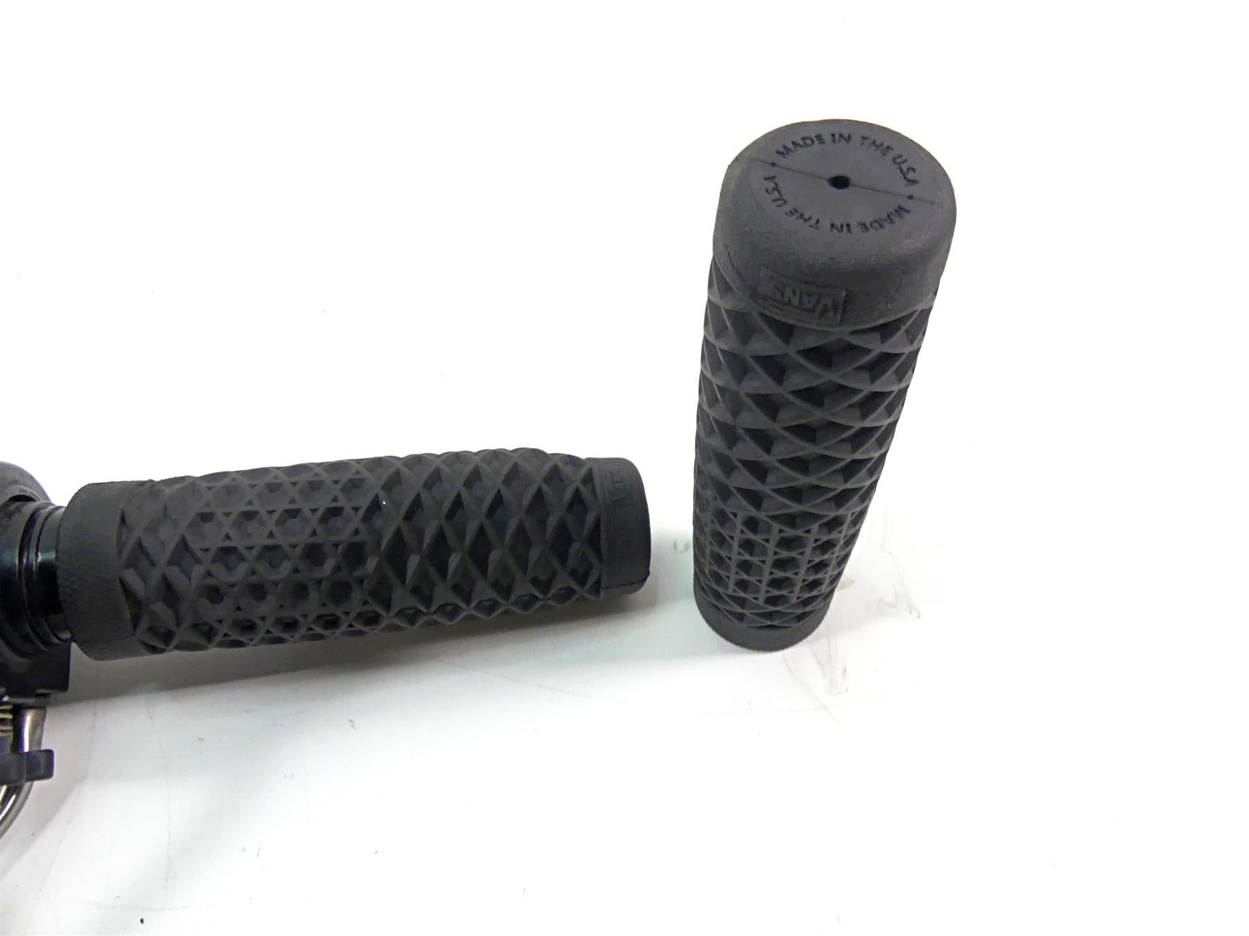 2017 Harley XL1200 CX Sportster Roadster Right Hand Control Switch Set 71500300 {{ shop.shopifyCountryName }} - Mototech271