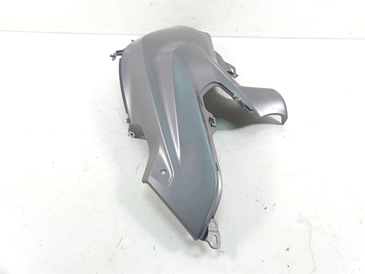 2015 BMW R1200GS GSW K50 Left Tank Side Fairing Cover Cowl 46638533679 {{ shop.shopifyCountryName }} - Mototech271