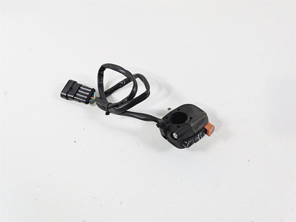 2008 Aprilia RSVR 1000 Factory Right Hand Control Switch Start Stop AP8118637 {{ shop.shopifyCountryName }} - Mototech271