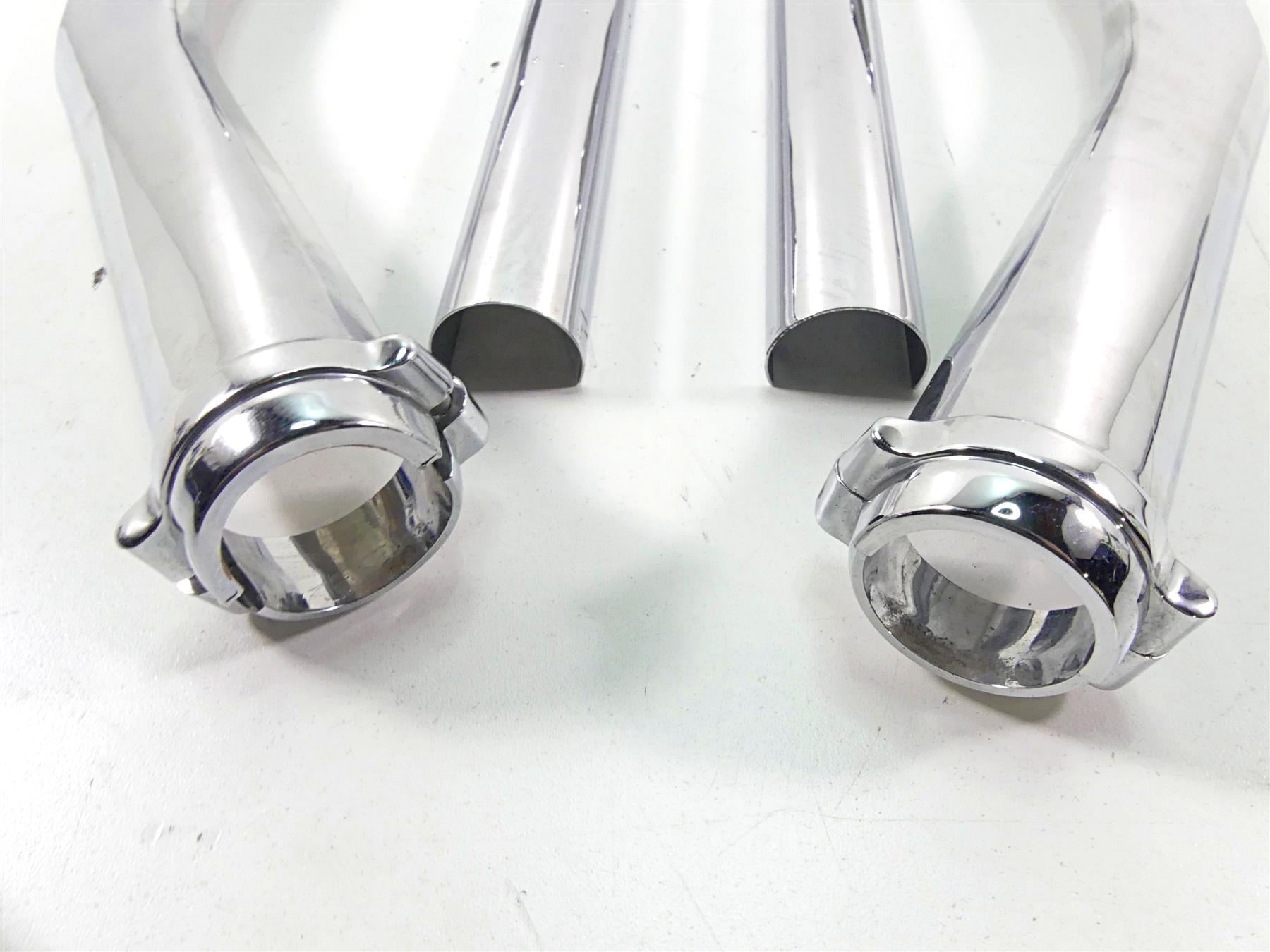 2007 Harley Touring FLHRSE CVO Road King Kuryakyn Frame Chrome Cover Set 544735 {{ shop.shopifyCountryName }} - Mototech271