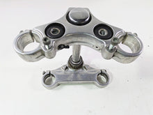 Load image into Gallery viewer, 1999 Harley Dyna FXDL Low Rider Upper &amp; Lower Triple Tree 45739-87 45598-90B
