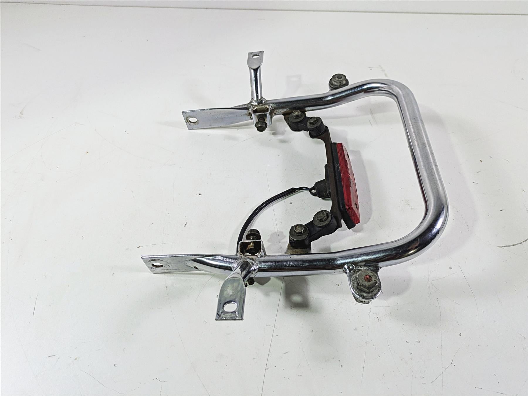2001 Yamaha Banshee YFZ350 Rear Chrome Rail & Taillight Set 3GG-2845R-00-00 {{ shop.shopifyCountryName }} - Mototech271