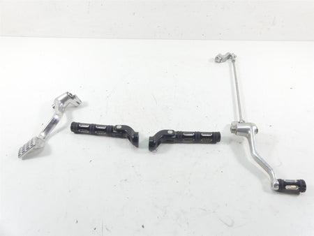 2012 Harley VRSCF Muscle Rod Front Footpeg Shifter Brake Pedal Set 54046-12 {{ shop.shopifyCountryName }} - Mototech271