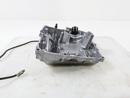 2008 Yamaha YZF R1 RN19 Bottom Motor Cover Oil Pan 4C8-13417-00-00 4C8-13400-00 {{ shop.shopifyCountryName }} - Mototech271