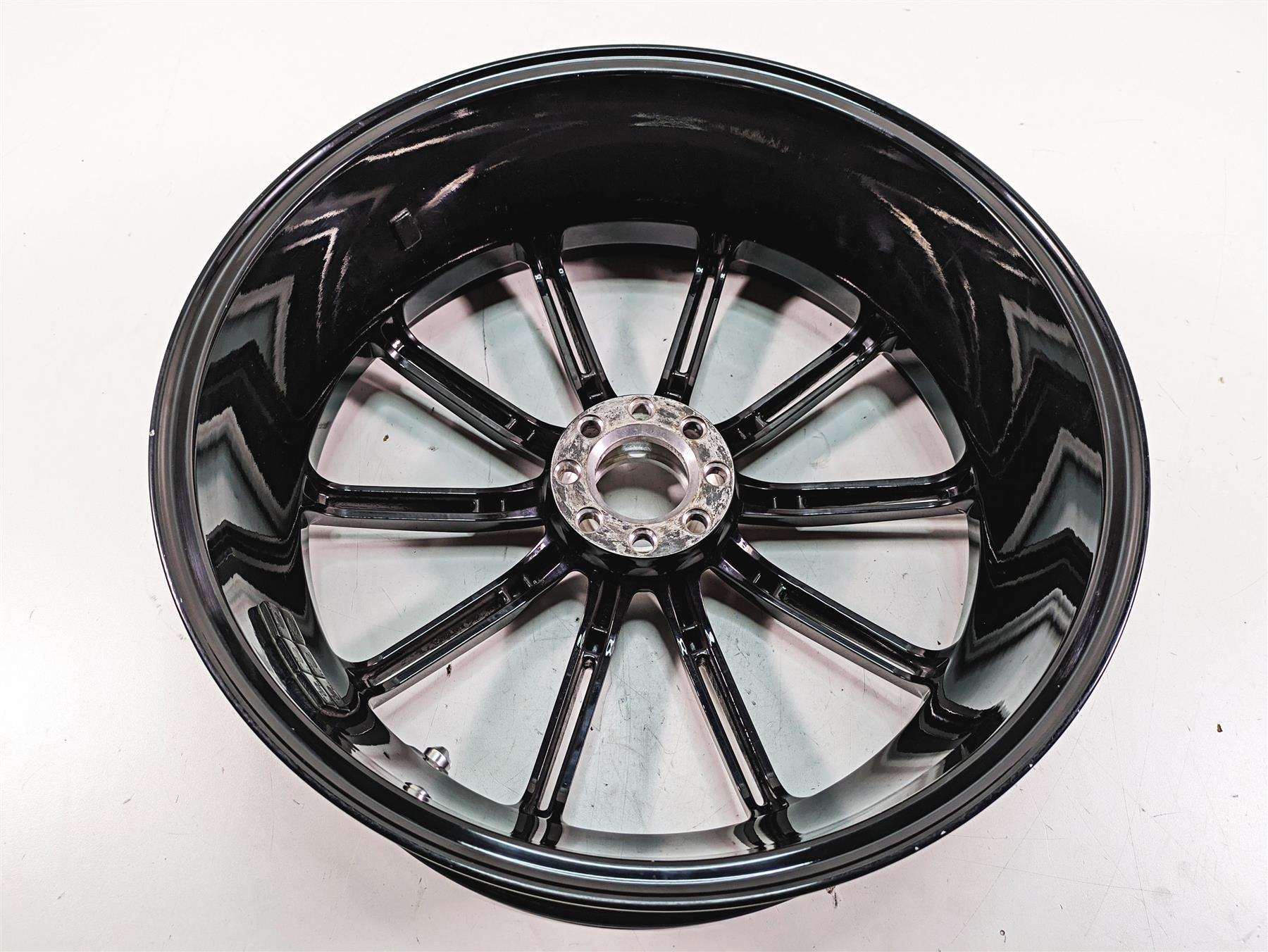 2017 Mv Agusta Dragster 800 Straight Rear Wheel Rim 17x6 8000C0477 {{ shop.shopifyCountryName }} - Mototech271