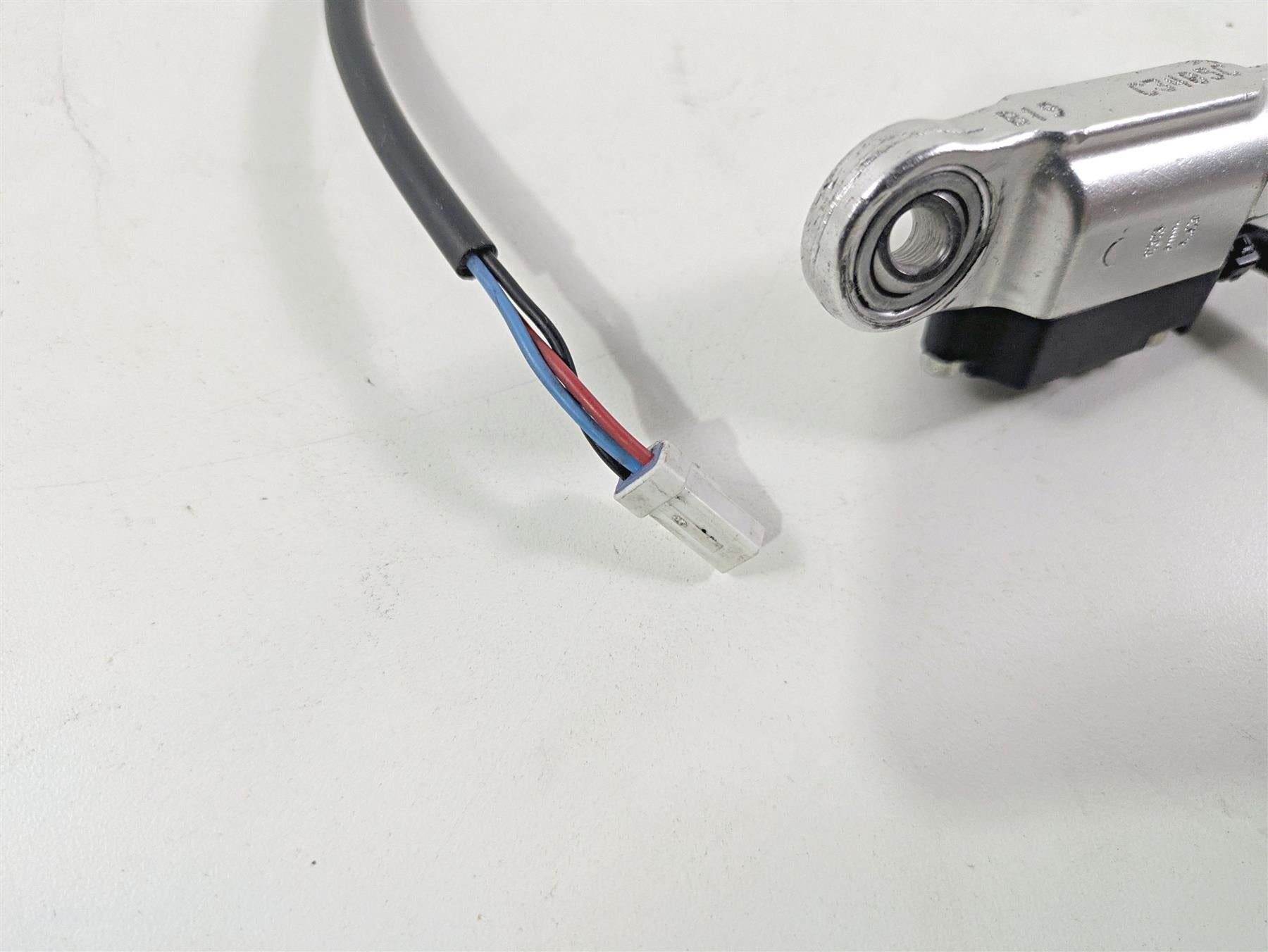 2017 Aprilia RSV 1100 Tuono V4 Factory Quickshifter Quick Shifter -Read 2B002890 {{ shop.shopifyCountryName }} - Mototech271
