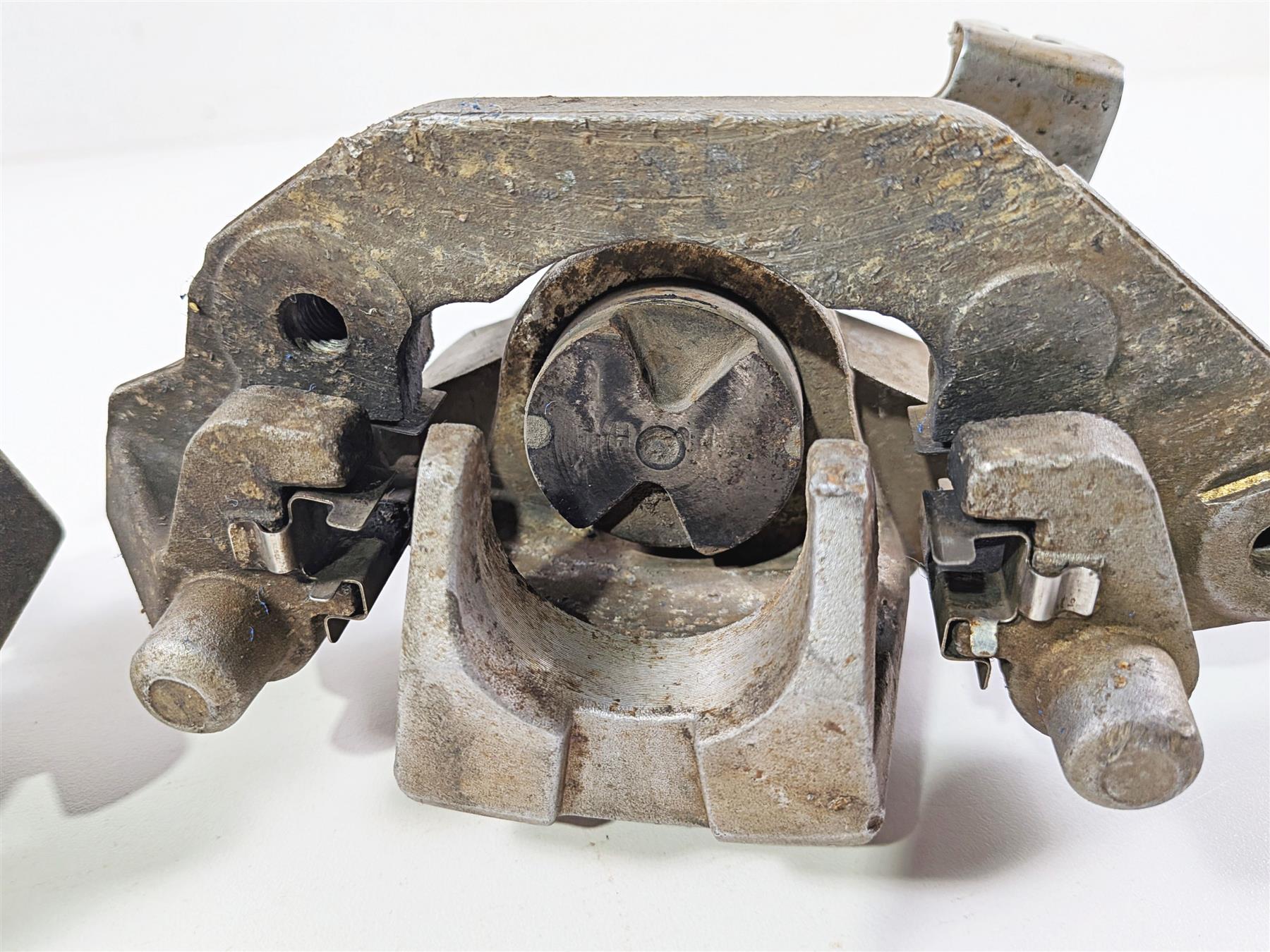 2022 Kawasaki Teryx KRX KRF 1000 SE Rear Bake Caliper Set 43080-0223 43080-0224 {{ shop.shopifyCountryName }} - Mototech271