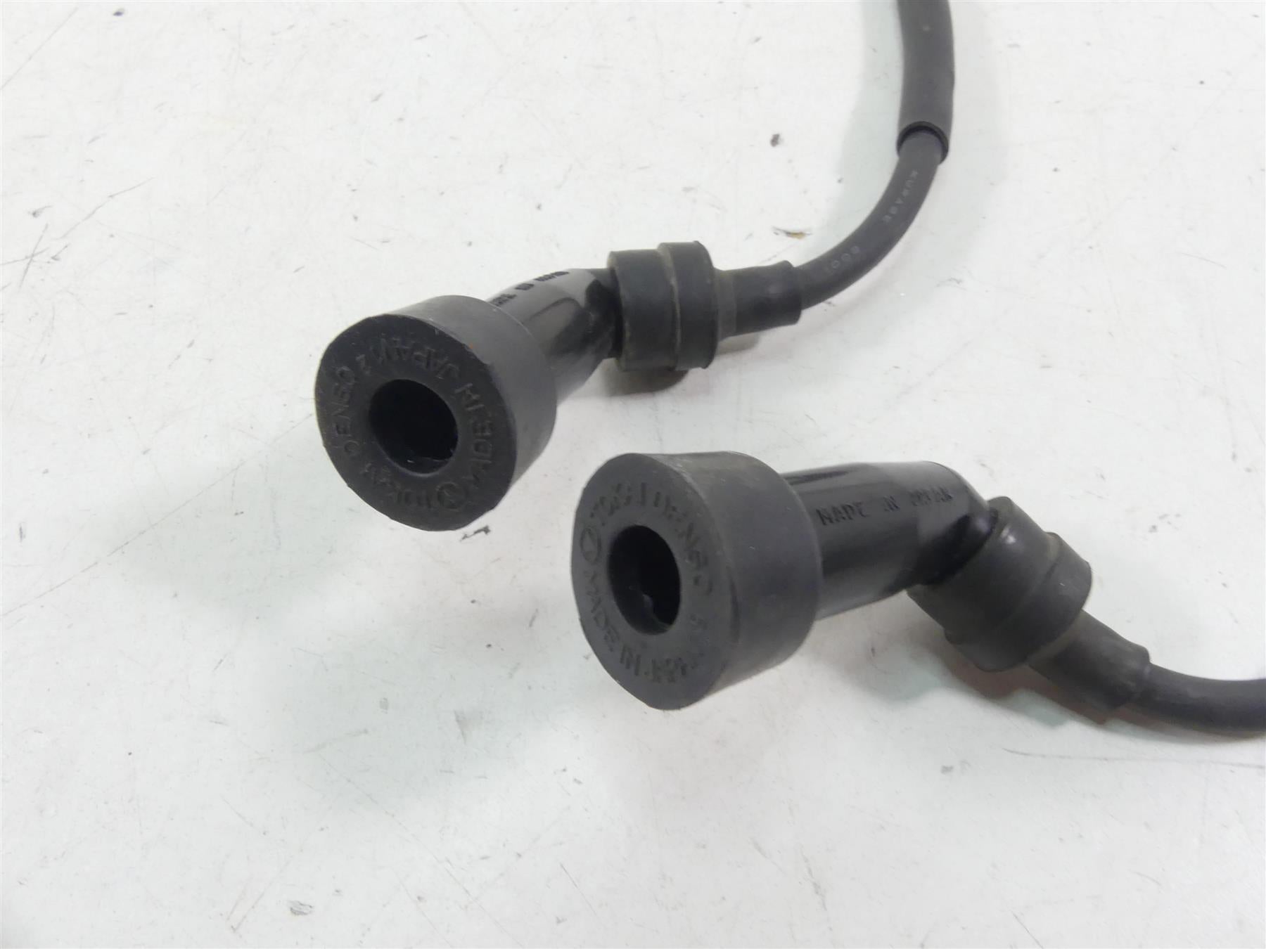 2002 Yamaha XVS1100 V-Star Ignition Coils Wire Plug Set 5EL-82310-00-00 {{ shop.shopifyCountryName }} - Mototech271