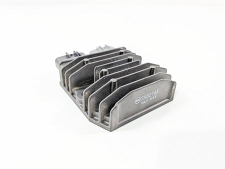 2025 Yamaha YZF R7 Rectifier Voltage Regulator 2K Only 27D-81960-00-00 SH821AA {{ shop.shopifyCountryName }} - Mototech271