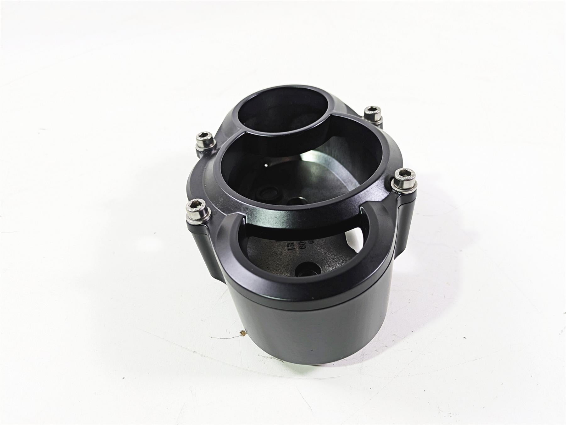2010 Harley VRSCF Muscle Rod Gauges Speedo Housing & Bezel 71958-09 71981-09 {{ shop.shopifyCountryName }} - Mototech271