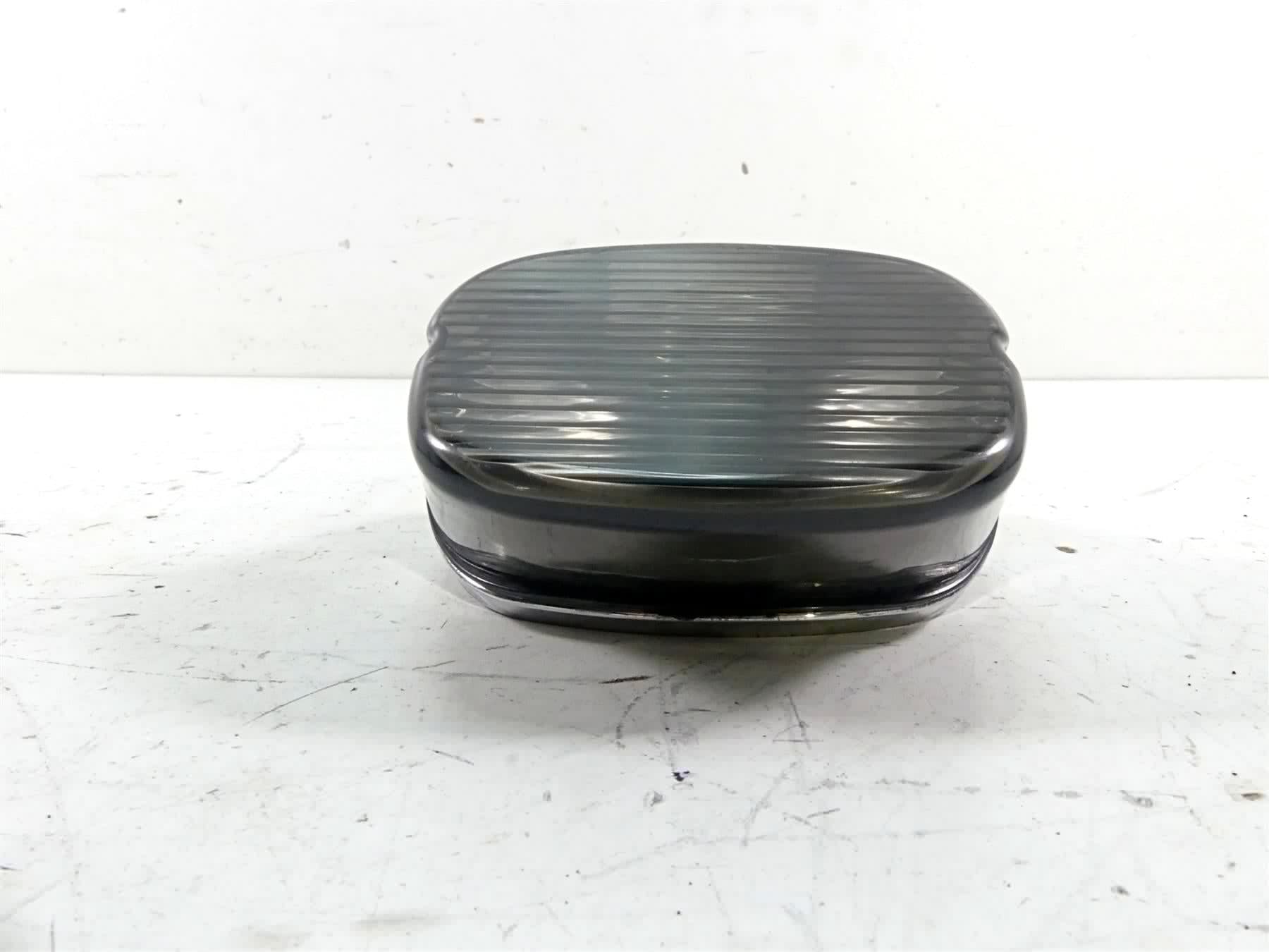 2002 Harley Touring FLHTC Electra Glide Taillight Tail Light Lamp 68140-04 {{ shop.shopifyCountryName }} - Mototech271