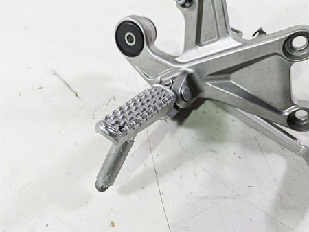 2008 Honda CBR1000RR SC59 Right Front Foot Peg & Brake Pedal Set 50600-MFL-000 {{ shop.shopifyCountryName }} - Mototech271