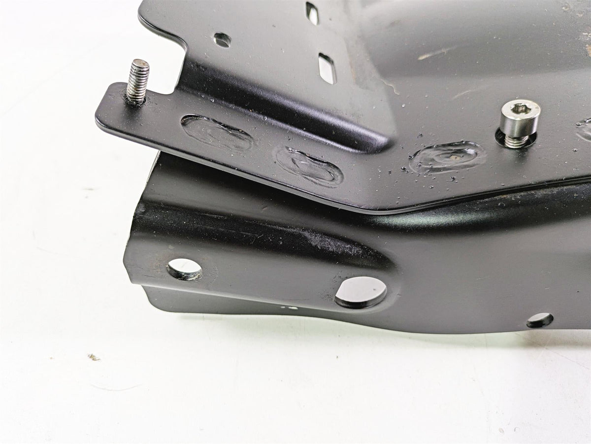 2010 Harley VRSCF Muscle Rod Rear Inner Fender & Mounts 48527-09 {{ shop.shopifyCountryName }} - Mototech271