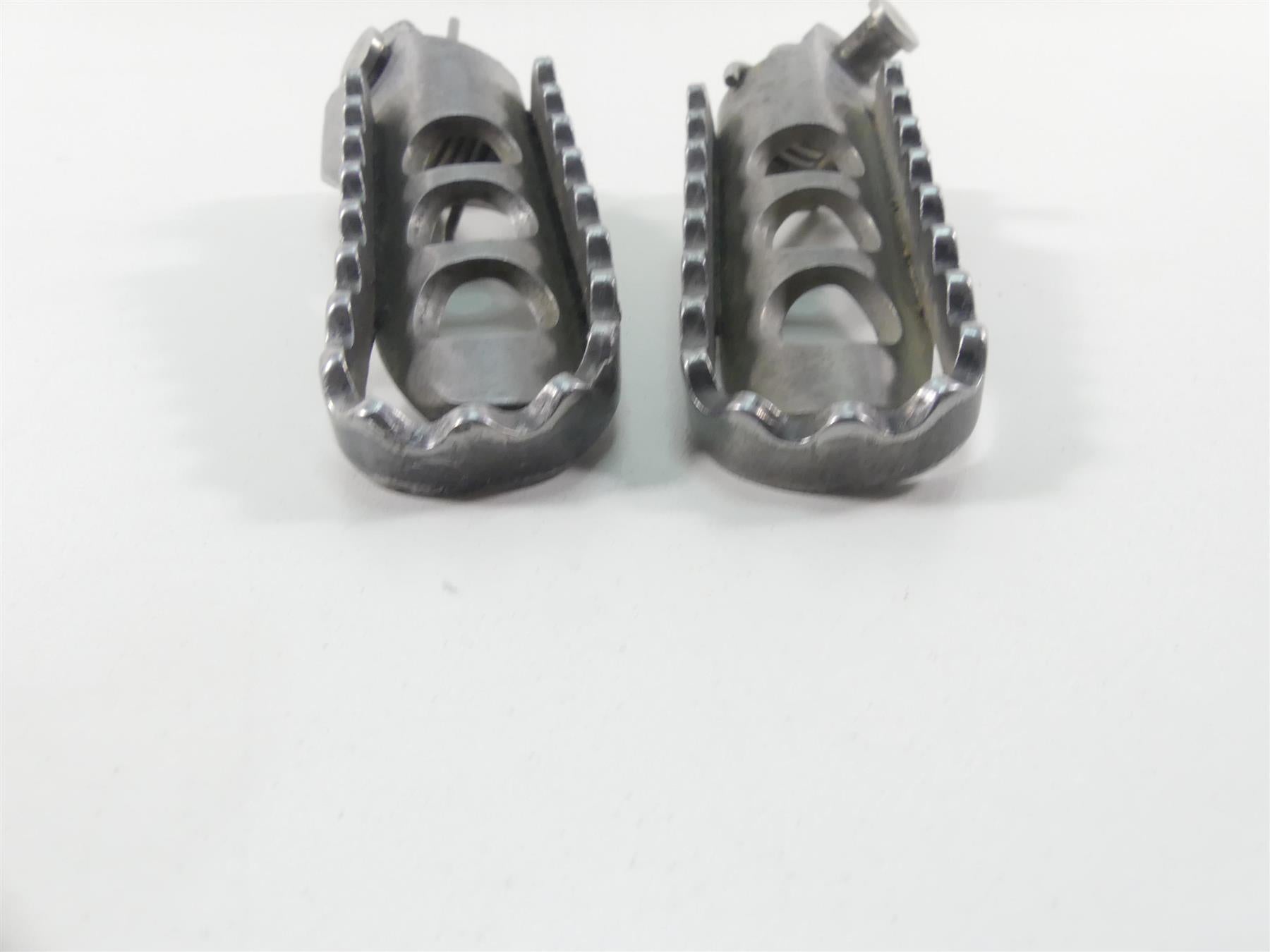 2019 BMW R1250GS K50 Front Rider Driver Footpeg Rest Set 46718526739 46718526740 {{ shop.shopifyCountryName }} - Mototech271