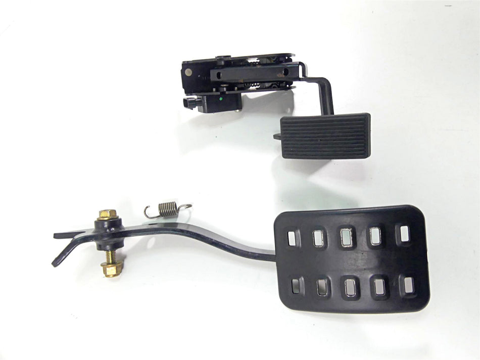 2018 Can Am Commander 1000R XT Foot Accelerate Brake Pedal Set 705600724 {{ shop.shopifyCountryName }} - Mototech271