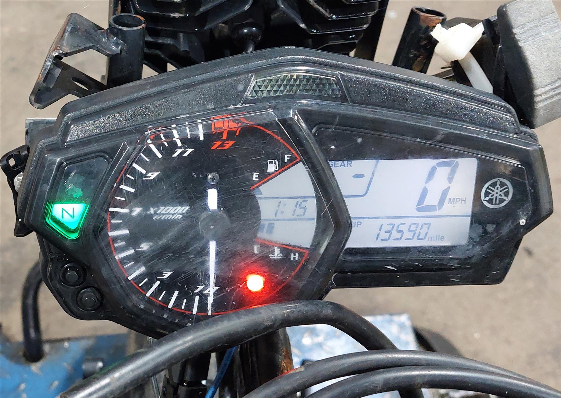 2015 Yamaha YZF-R3 Speedometer 13K Gauges Instrument Cluster 2MS-H3500-00-00 {{ shop.shopifyCountryName }} - Mototech271