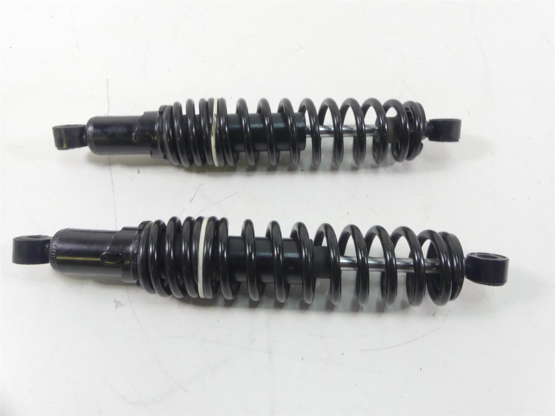 1978 Yamaha XS650 SE Special Monza Sport 335mm Rear Shock Damper Set 06-3643 {{ shop.shopifyCountryName }} - Mototech271