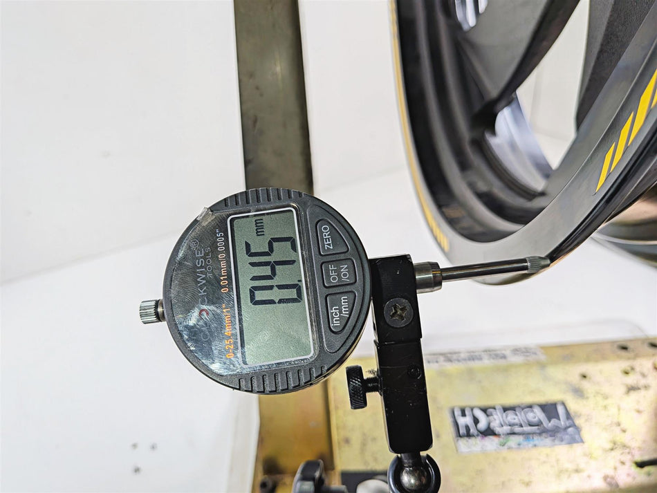 2014 Suzuki M109R VZR1800 Boulevard Straight 18x3.5 Front Wheel 54111-48G10-019 {{ shop.shopifyCountryName }} - Mototech271