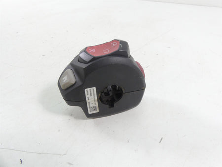 2019 Triumph Street Triple 765R Right Hand Start Kill Control Switch T2044828 {{ shop.shopifyCountryName }} - Mototech271