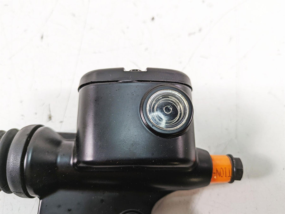 2015 Harley Touring FLHXS Street Glide Rear Brake Master Cylinder 41700028A {{ shop.shopifyCountryName }} - Mototech271