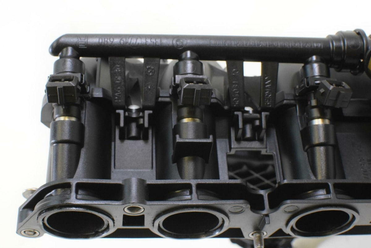 2014 BMW K1600 GTL K48 Air Intake Manifold With Injectors 13717712328 {{ shop.shopifyCountryName }} - Mototech271