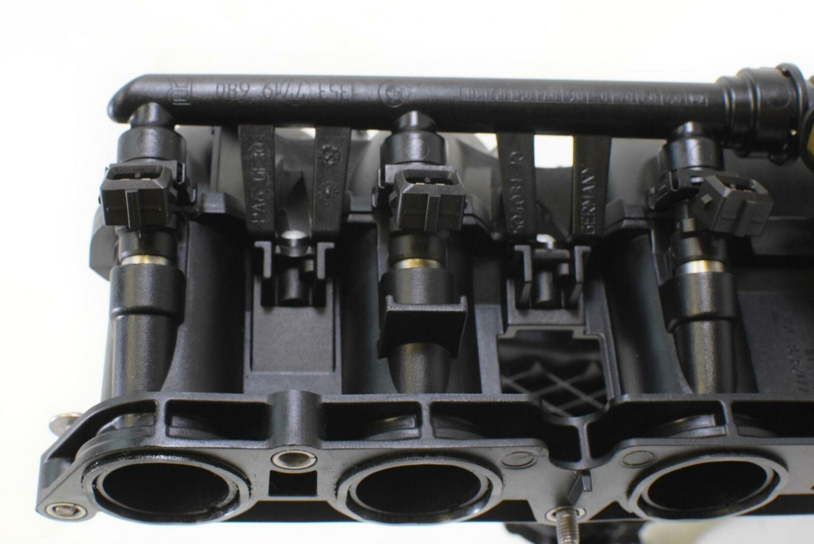 2014 BMW K1600 GTL K48 Air Intake Manifold With Injectors 13717712328 {{ shop.shopifyCountryName }} - Mototech271