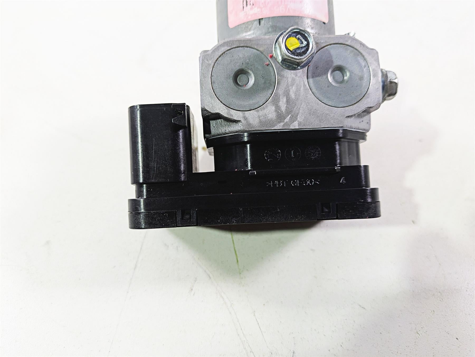 2021 Kawasaki Z900 ZR900 Nissin Abs Brake Pump Unit Module 16082-0810 {{ shop.shopifyCountryName }} - Mototech271