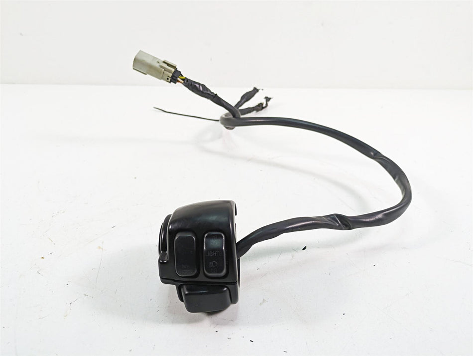 2009 Harley Softail FLSTSB Cross Bones Left Hand Light Control Switch 71682-06 {{ shop.shopifyCountryName }} - Mototech271