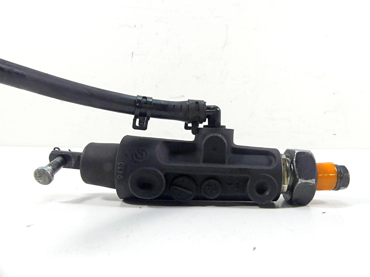 2013 Harley VRSCF Muscle Vrod Rear Brake Master Cylinder 44740-06A {{ shop.shopifyCountryName }} - Mototech271