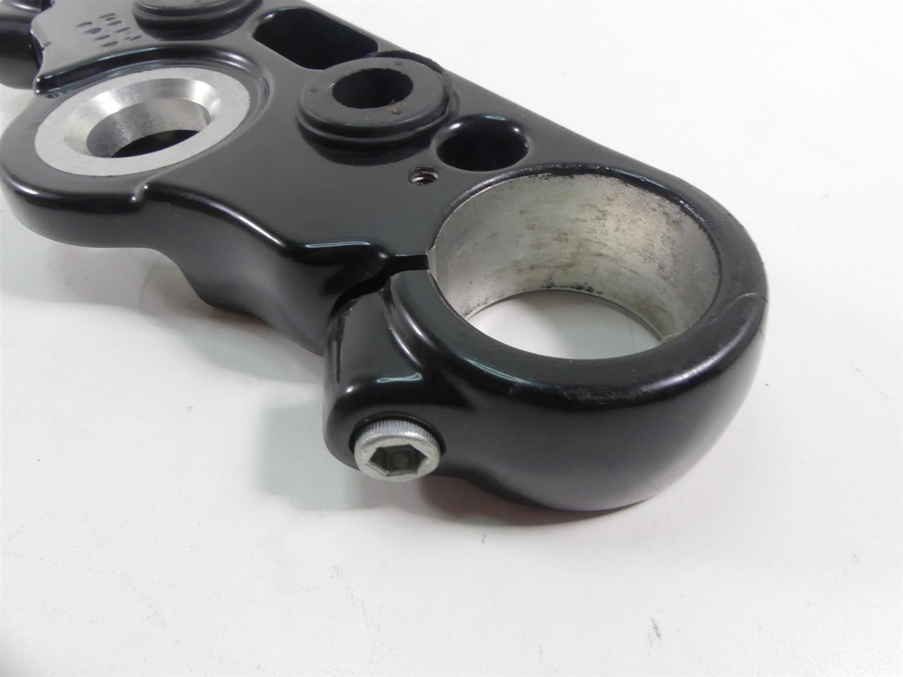2016 Harley FXDLS Dyna Low Rider Upper Triple Tree Steering Clamp 49Mm 45900190 {{ shop.shopifyCountryName }} - Mototech271