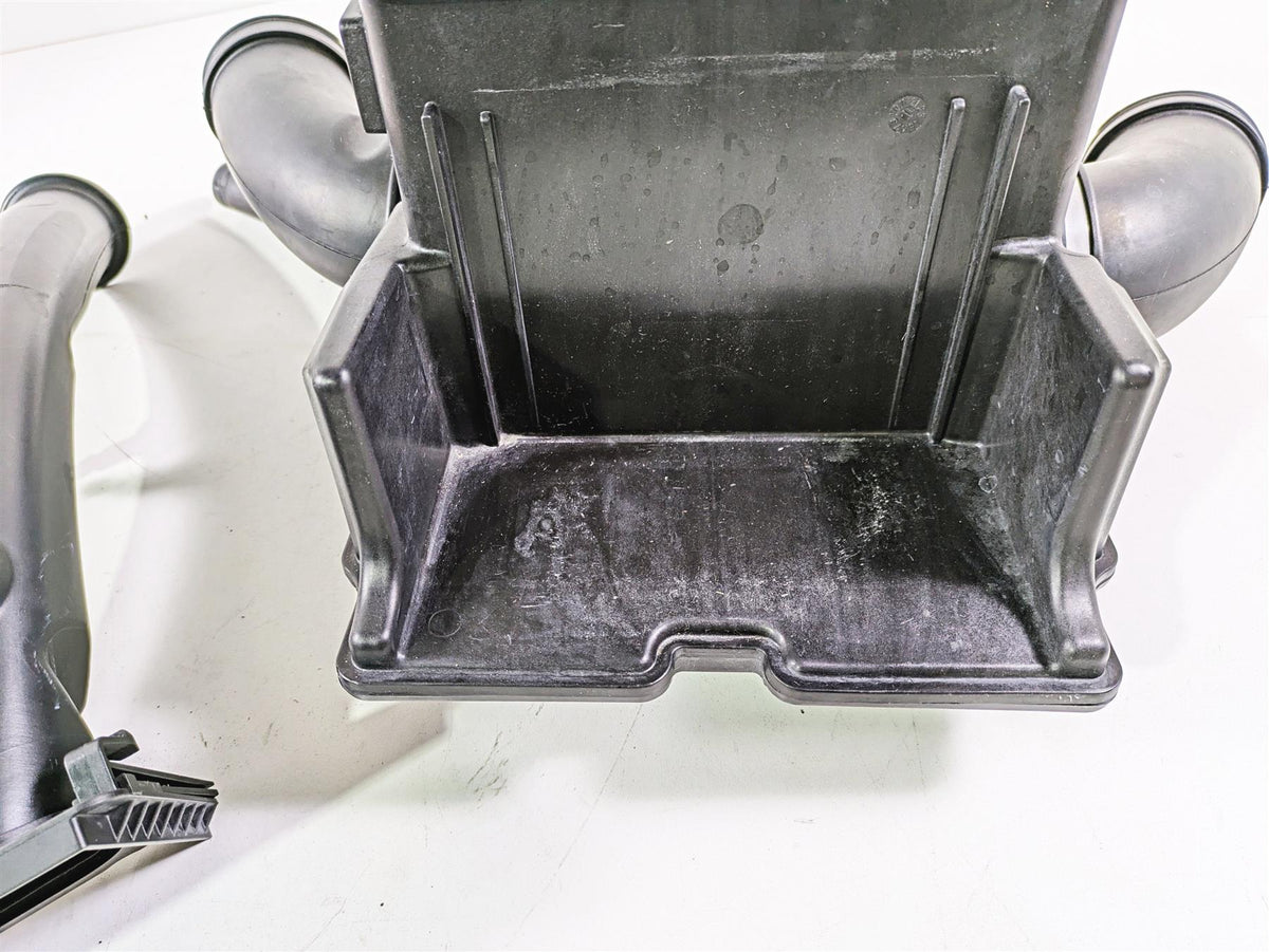 2014 BMW R nine T R9T K21 Air Box Cleaner Breather Filter Set 13717720354 {{ shop.shopifyCountryName }} - Mototech271