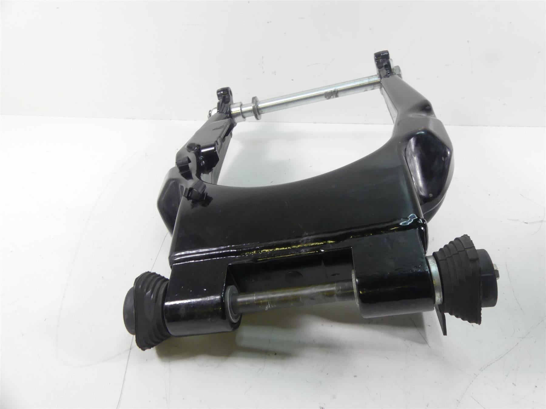 2016 Harley Touring FLTRX Road Glide Swingarm Swing Arm + 25mm Axle 45470-09 {{ shop.shopifyCountryName }} - Mototech271