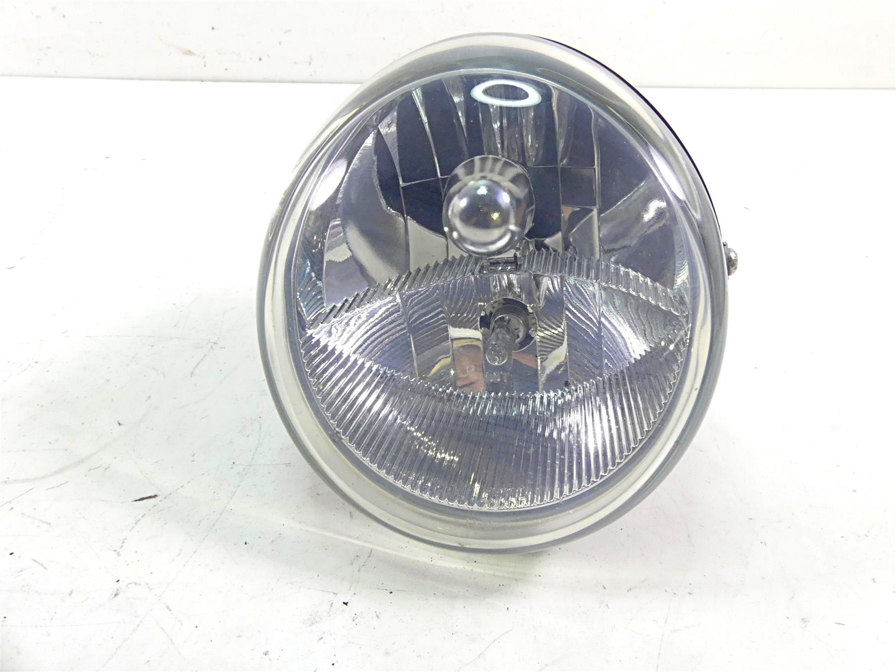 2015 Harley Davidson VRSCDX Night Rod Sp Headlight Head Light - Read 69873-07B {{ shop.shopifyCountryName }} - Mototech271