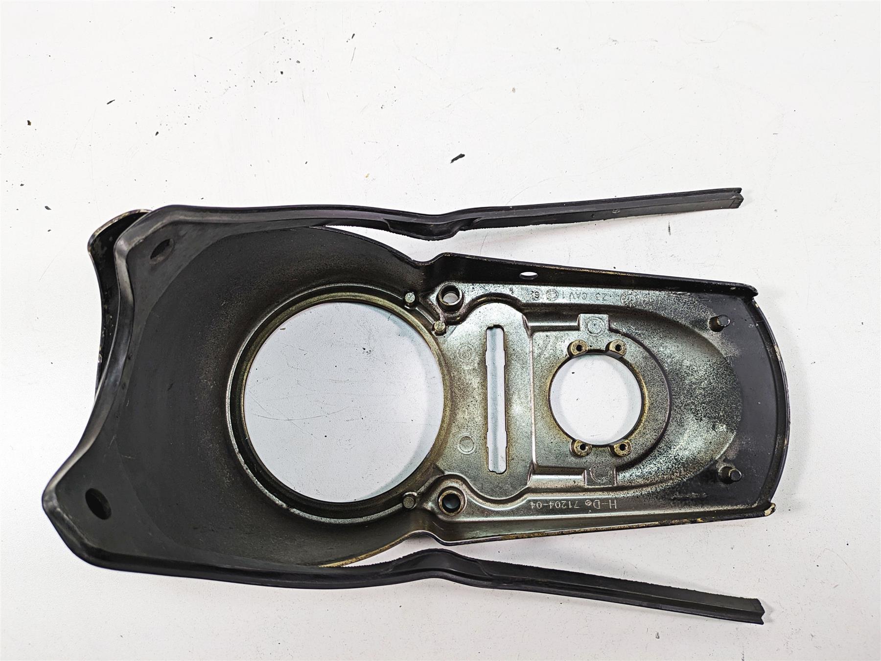 2009 Harley FXDC Dyna Super Glide Custom Fuel Tank Dash Console Cover 71204-04 {{ shop.shopifyCountryName }} - Mototech271