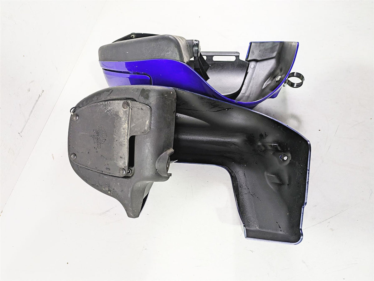 2011 Harley Touring FLHTCUSE CVO E-Glide Lower Leg Fairing Set 57100091 57100092 {{ shop.shopifyCountryName }} - Mototech271