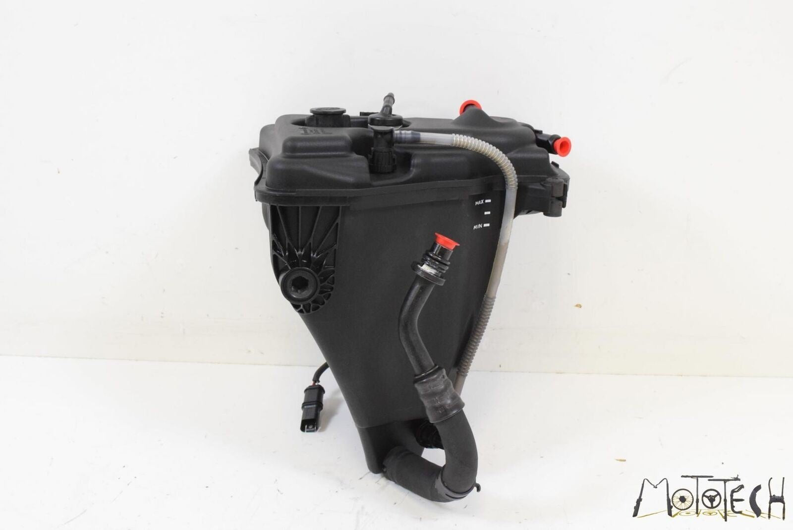 2011 BMW K1300S K1300 S K40 Oil Tank Reservoir Assembly 17218529840 {{ shop.shopifyCountryName }} - Mototech271