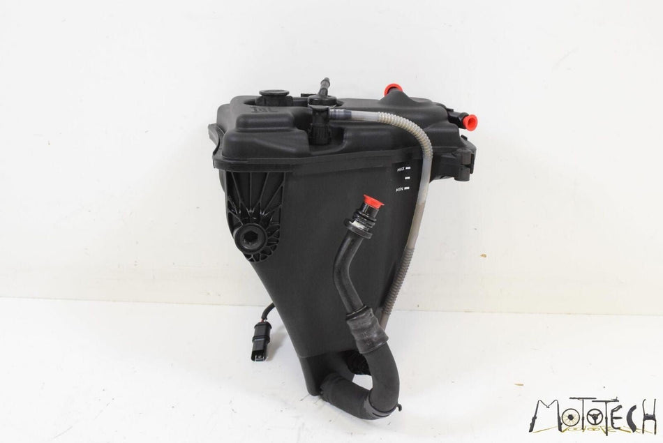 2011 BMW K1300S K1300 S K40 Oil Tank Reservoir Assembly 17218529840 {{ shop.shopifyCountryName }} - Mototech271