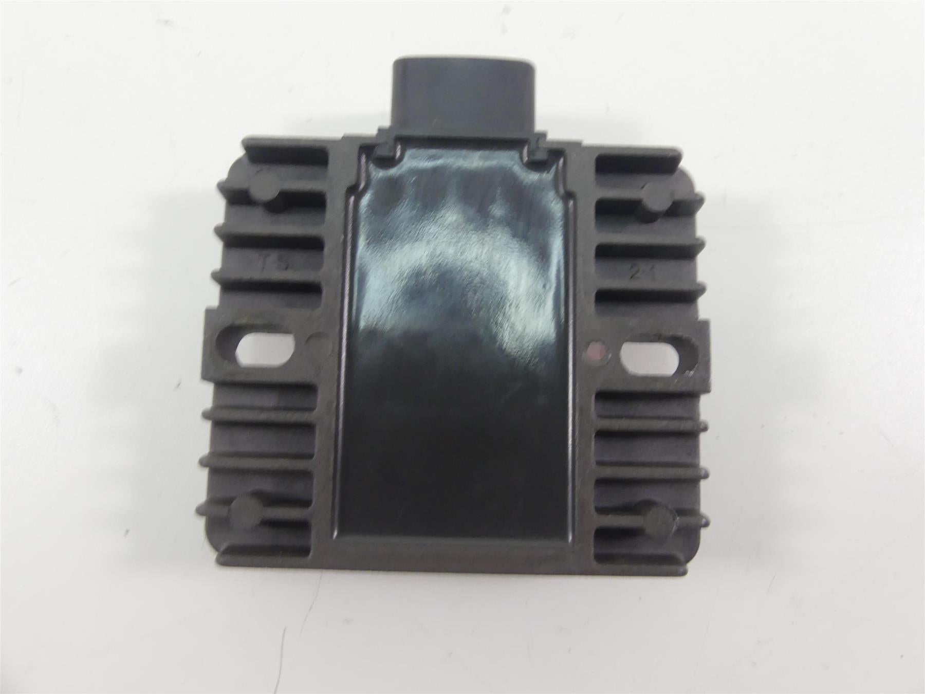 2018 Mv Agusta Brutale 800 RR Rectifier Voltage Regulator SH678KA 8000B3206 {{ shop.shopifyCountryName }} - Mototech271