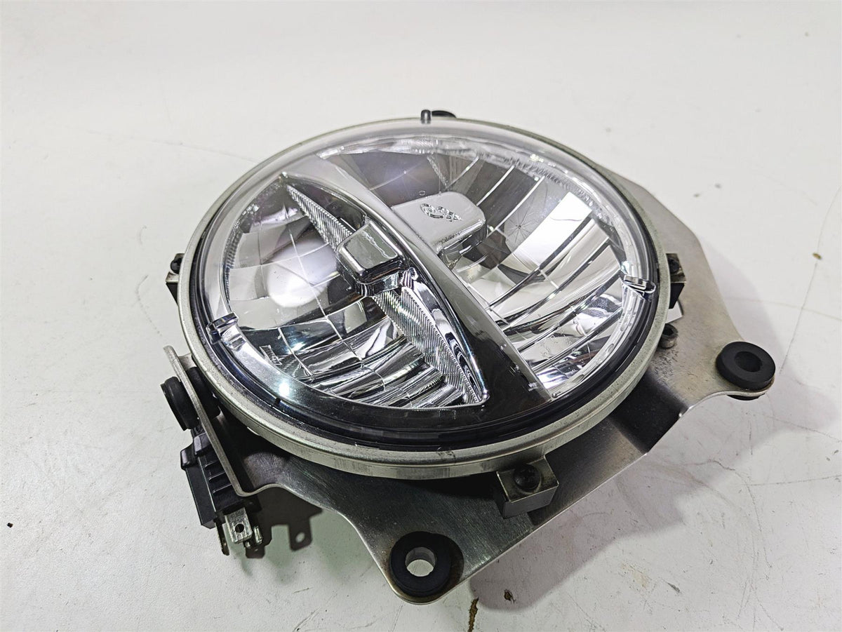 2019 Indian Chieftain Limited Front Headlight Head Light Lamp 2413651 {{ shop.shopifyCountryName }} - Mototech271
