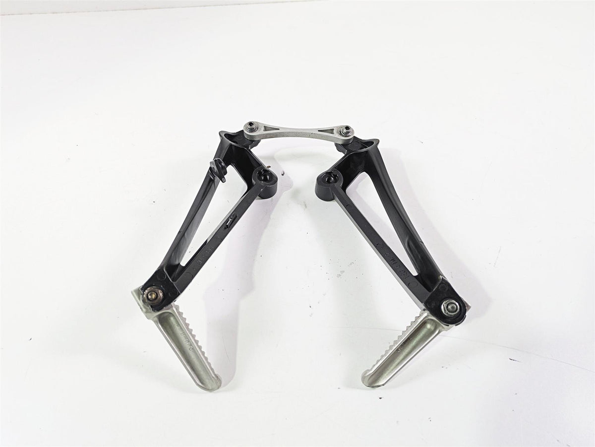 2014 Yamaha YZFR1 R1 RN22 Rear Passenger Footpeg Set 14B-2741L-10 14B-2742L-10 {{ shop.shopifyCountryName }} - Mototech271