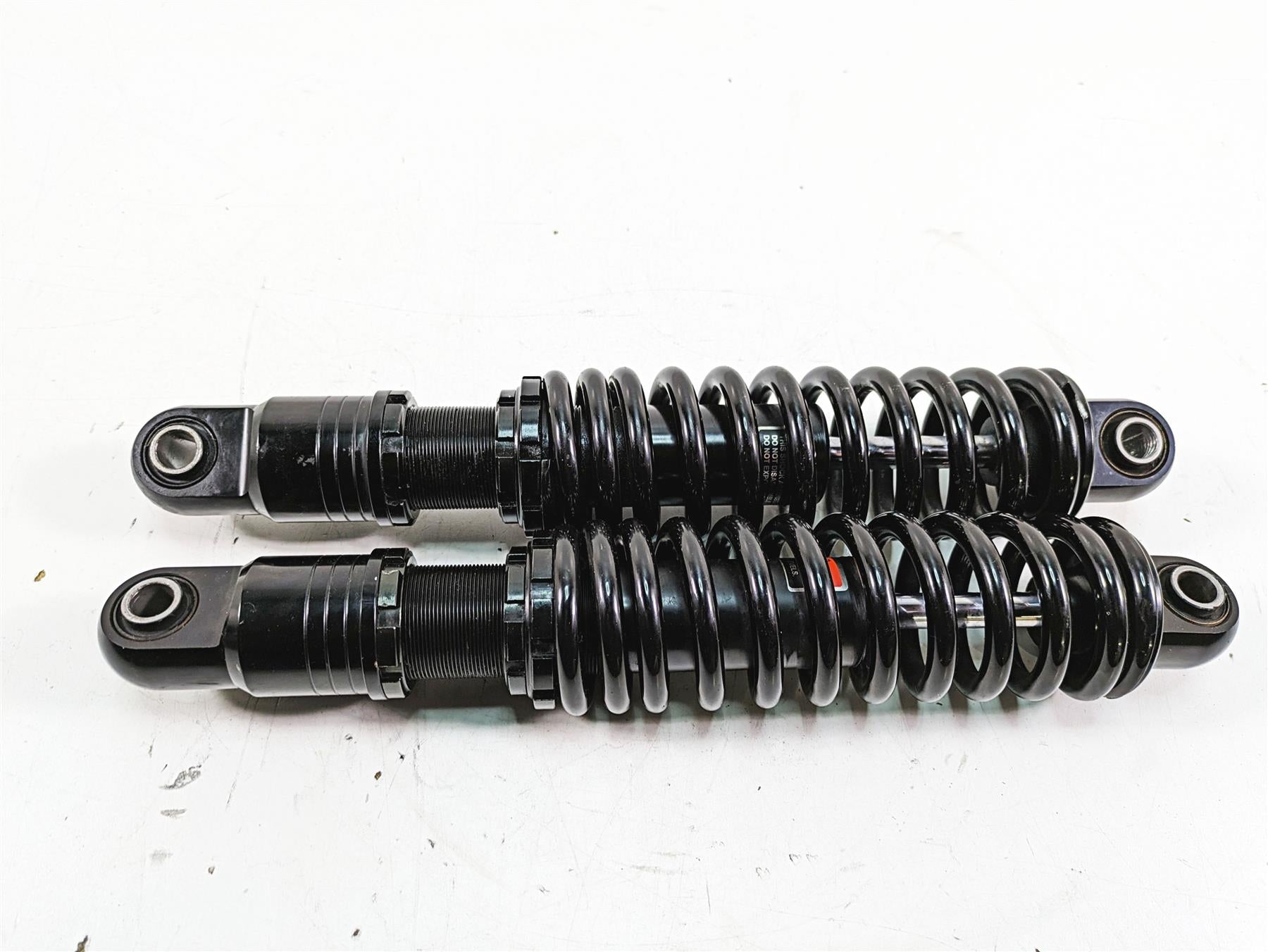2015 Harley FXDL Dyna Low Rider Drag Specialties 13" Rear Shocks 1310-1202 {{ shop.shopifyCountryName }} - Mototech271