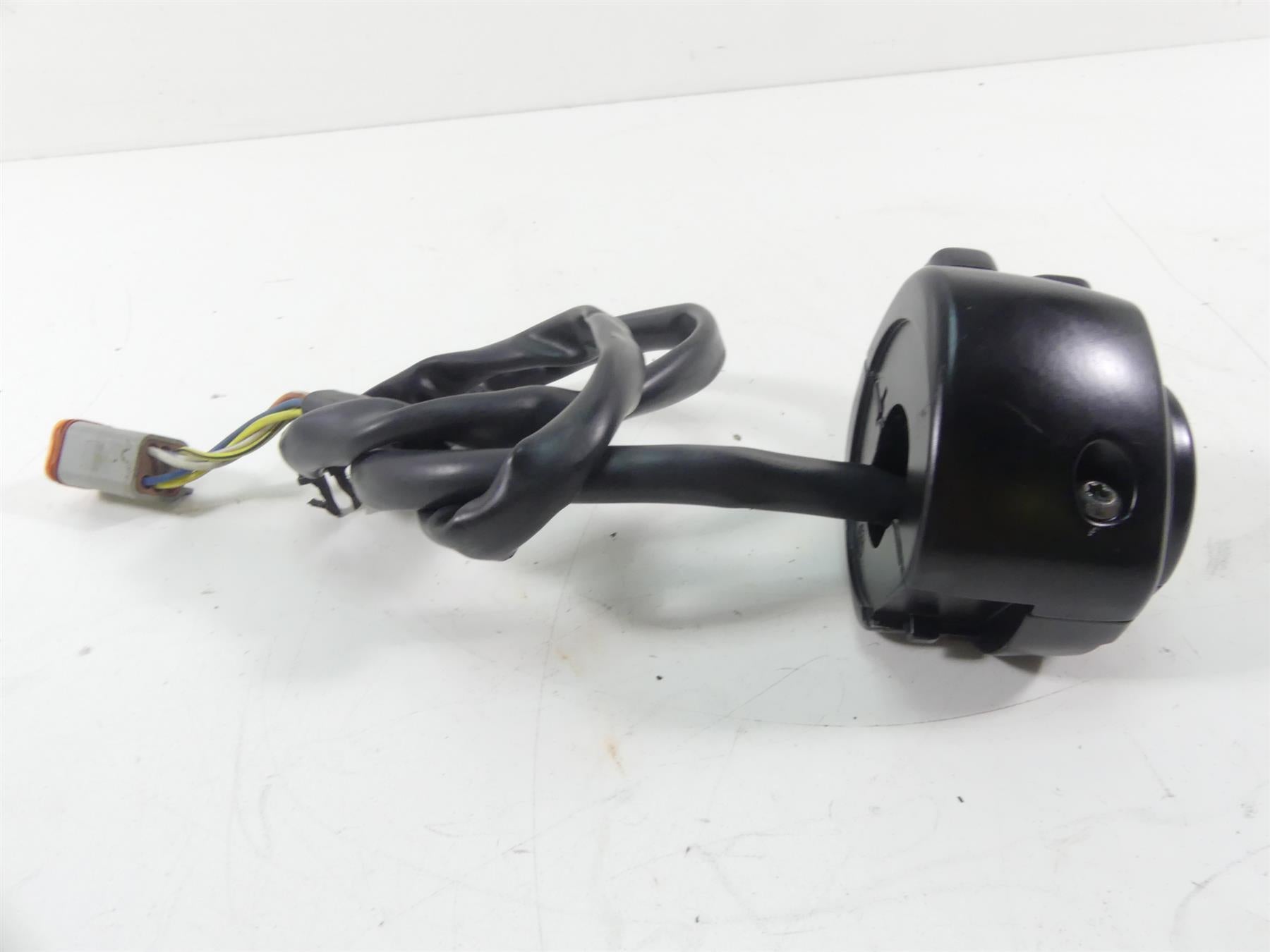 2004 Harley Softail FLSTFI Fat Boy Left Control Switch Blinker Lights 71682-06 {{ shop.shopifyCountryName }} - Mototech271