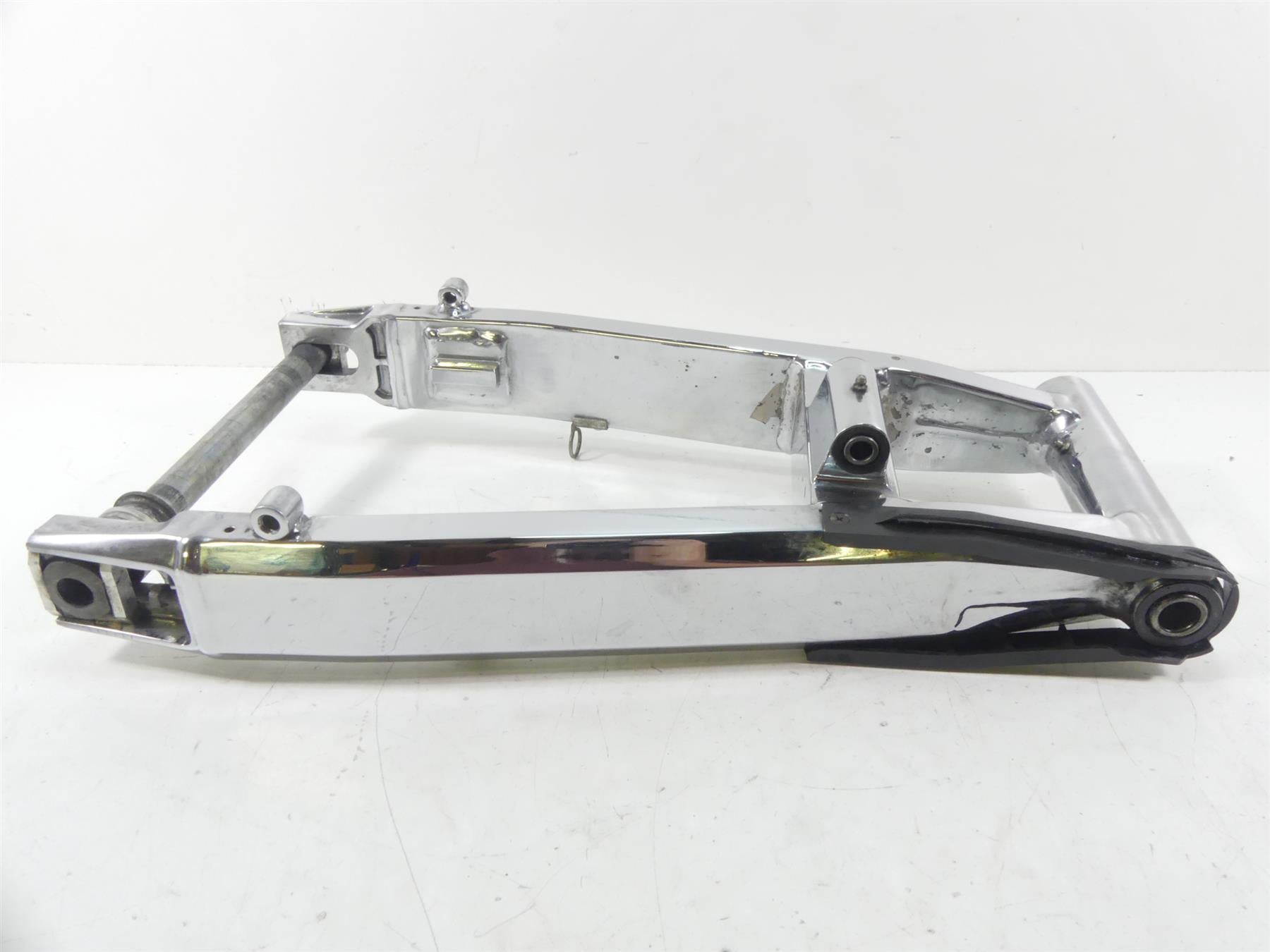 2001 Kawasaki ZX600J2 ZX6R Ninja Rear Chrome Swingarm Swing Arm 33001-1579 {{ shop.shopifyCountryName }} - Mototech271