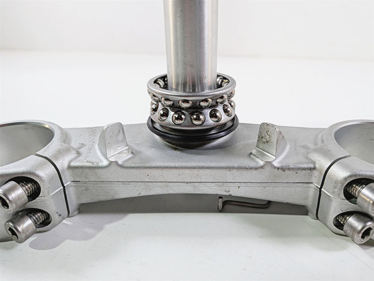 2022 Triumph Tiger 900 GT Pro Lower Upper Triple Tree Set T2042968 {{ shop.shopifyCountryName }} - Mototech271