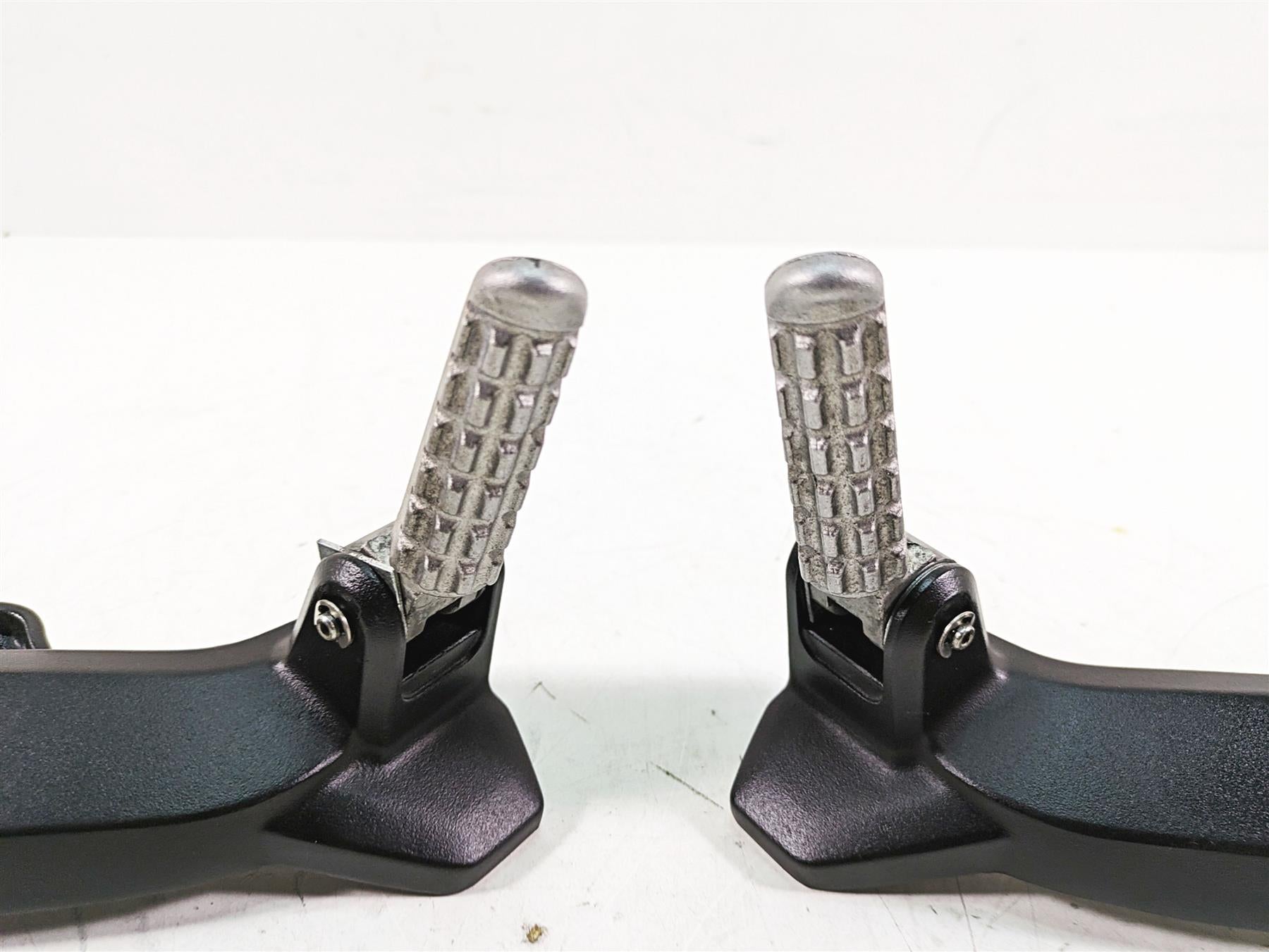 2020 Ducati Scrambler 1100 Sport Pro Rear Passenger Footpeg Set 82412831AB {{ shop.shopifyCountryName }} - Mototech271