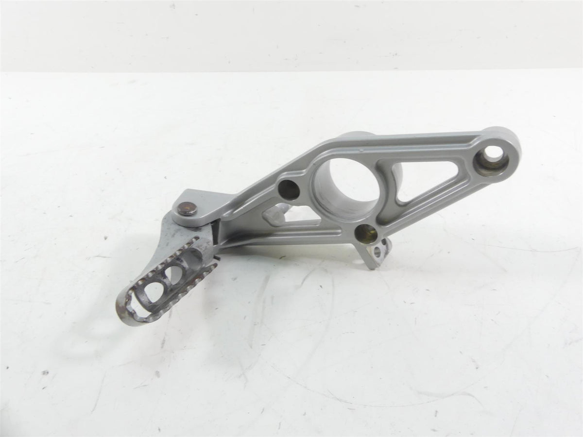 2001 BMW R1150 GS R21 Left Front Rider Footpeg Foot Peg + Mount 46712335597 {{ shop.shopifyCountryName }} - Mototech271