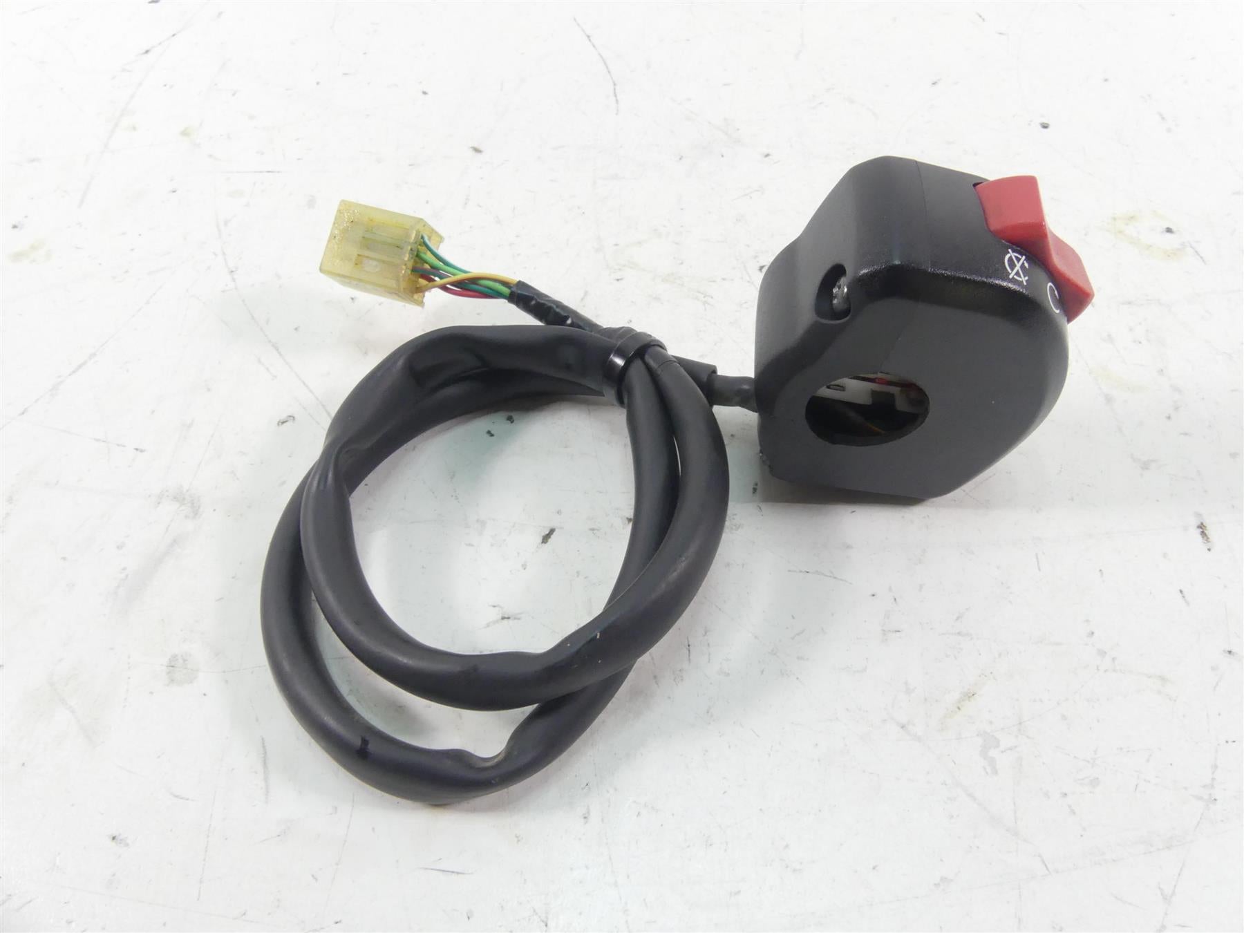 2017 Triumph Thruxton 1200 R Right Hand Start Kill Control Switch T2043529 {{ shop.shopifyCountryName }} - Mototech271