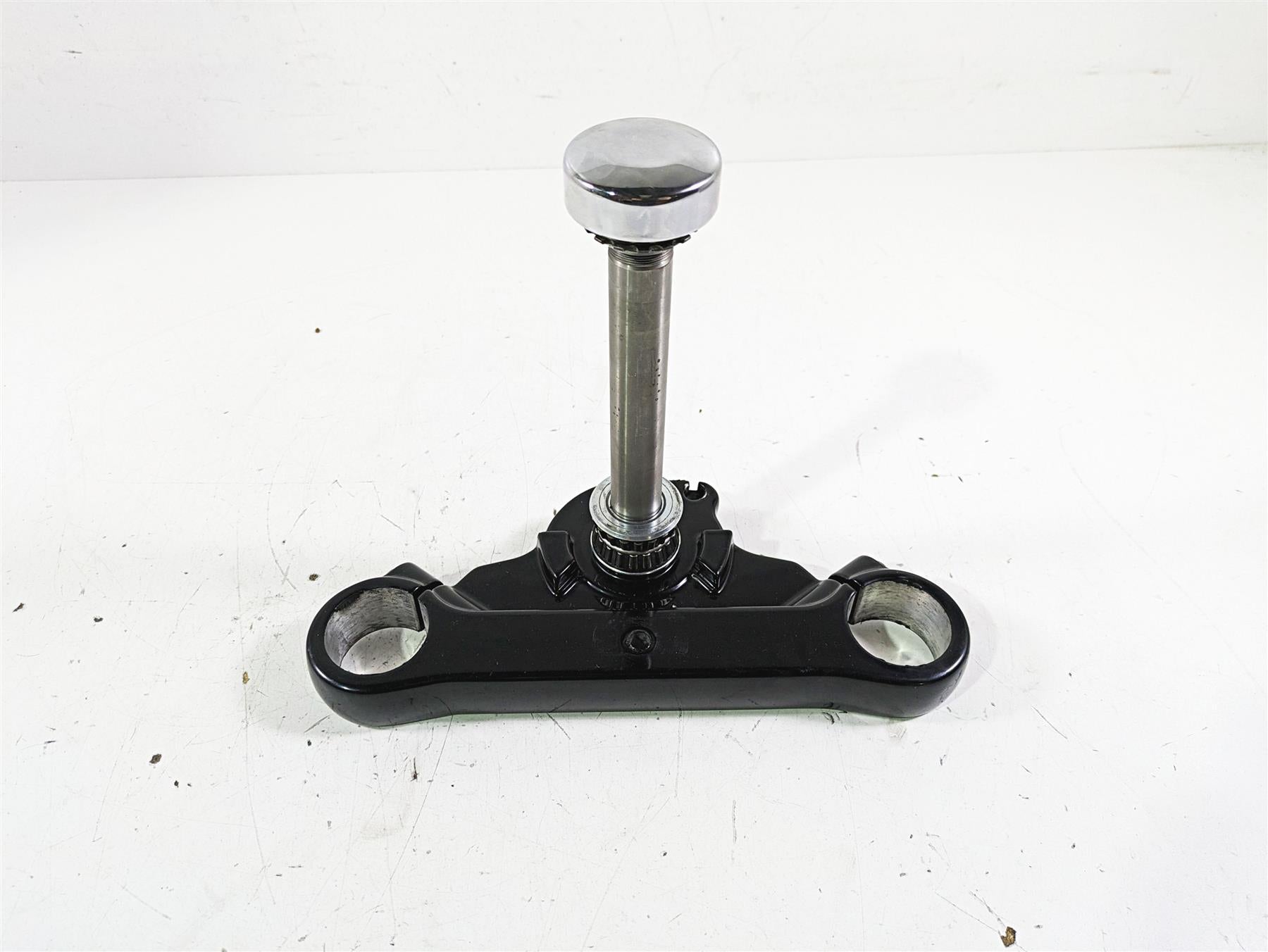 2013 Harley FXDWG Dyna Wide Glide Lower Triple Tree Steering Clamp 49mm 46386-08 {{ shop.shopifyCountryName }} - Mototech271